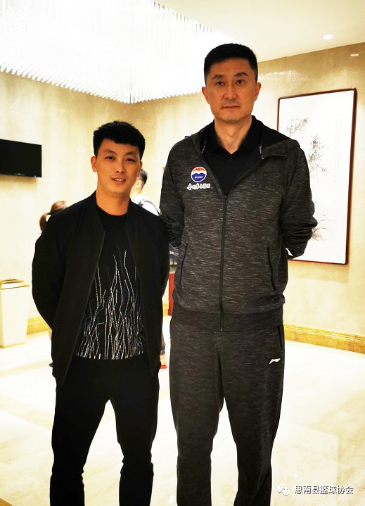 为什么参加篮球辅导可以帮助孩子更好地成长_1